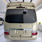 丰田考斯特米黄金12座经典版