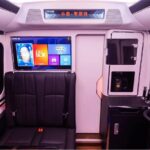 丰田考斯特12座雪山白卓越版2024款