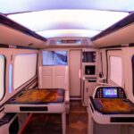 丰田考斯特12座米黄金