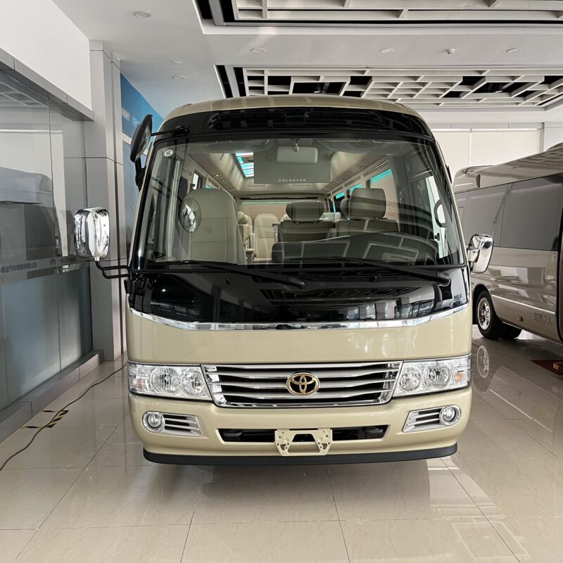 丰田考斯特17座