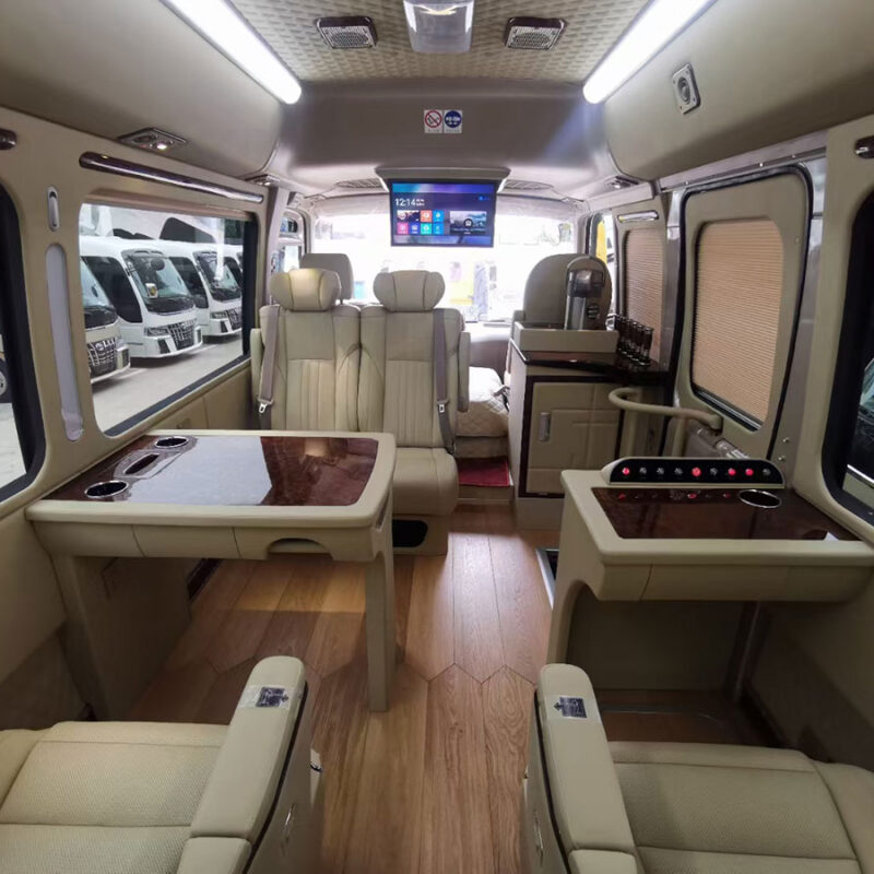 丰田考斯特12座商务经典版