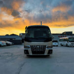 丰田考斯特11座米黄金卓越版